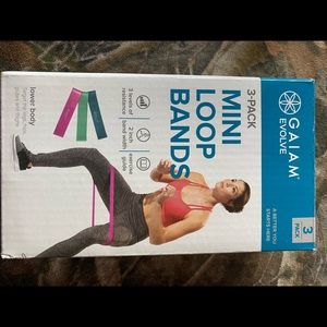 One Mini Light Loop Band. This is the Pink “Light” band only. Brand new in box